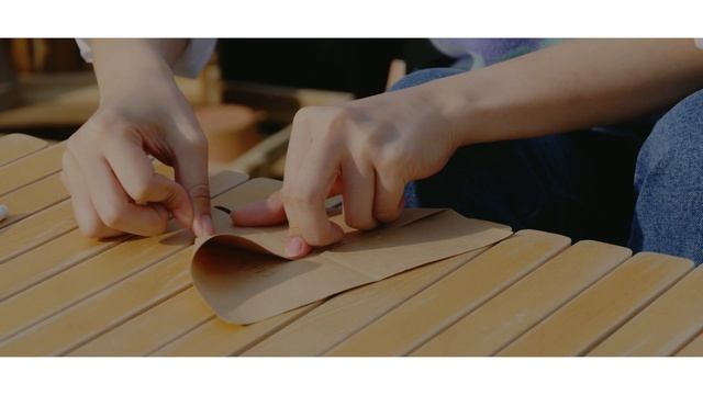 이보람 LEE BORAM - Attitude Official M/V смотреть онлайн