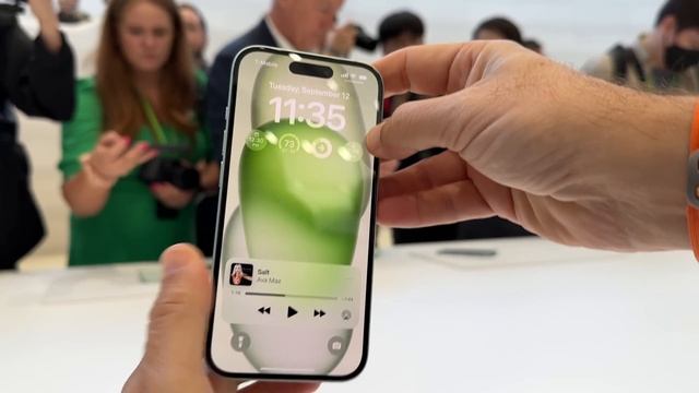 IPHONE 15 ANTEPRIMA. Prezzo, specifiche LIVE da CUPERTINO смотреть онлайн