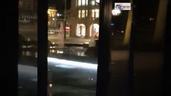 Armed hostage situation at Apple Shop in Amsterdam | Videos of the situation 😰😱