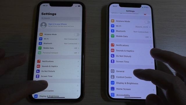 Apple iPhone Xr vs iPhone 12 Incoming Call смотреть онлайн
