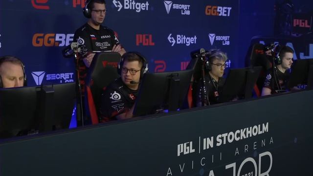 [4K] Virtus.pro vs FaZe - Map 3 Overpass - PGL Major Stockholm 2021 - Legends - Day 8 смотреть онлайн