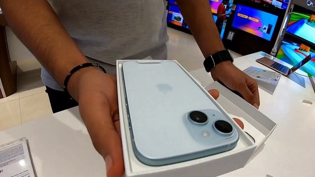 FINALLY BUYING I PHONE 15 BLUE 😍😍🔥🔥 DREAM COME TRUE 🔥🔥🙌 смотреть онлайн