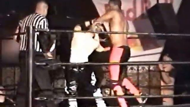 GQ GALLO & MIRACLE MIKE JAMES vs. THE SOUL PATROL *IZW 2005* смотреть онлайн