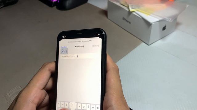 Unboxing Iphone XR 128Gb Black Ex Inter Second By Boboy Store смотреть онлайн