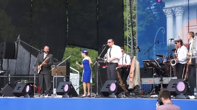 Too good to be true. SPB Ska Jazz Review on Usadba Jazz festival смотреть онлайн