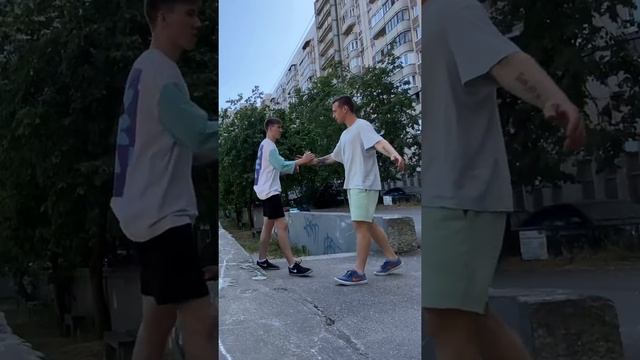 Тренировка паркура и фрирана на Озерках #shorts смотреть онлайн