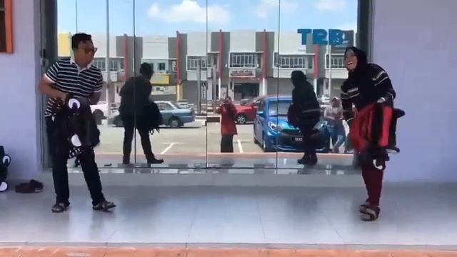 Stroller Libas TRB смотреть онлайн
