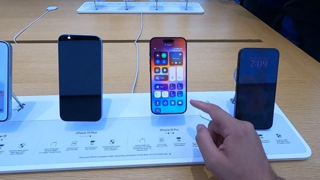 Amerika Apple Store'da Iphone 15 i Inceledim / #GreenCard #Amerika #Miami смотреть онлайн
