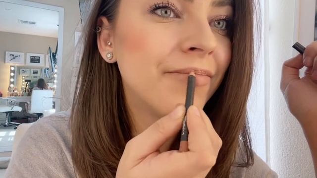 MAC Subculture - Best Lip Pencil For Adding Fullness