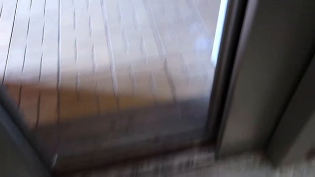 (Необычная модернизация!) Грузопасс. лифт МЛЗ ~1997 г. @ Ул. Рабочая, 50 (г. Домодедово, МО) смотреть онлайн