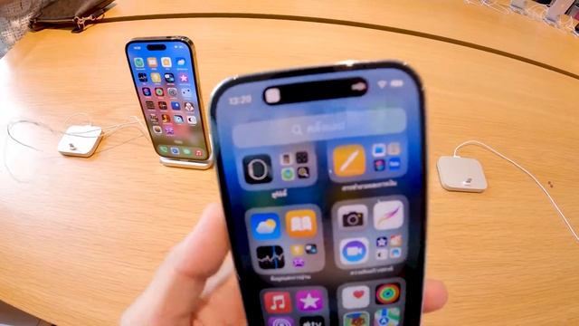 Buying an iPhone 14 Pro | Apple Store Shopping Vlog смотреть онлайн