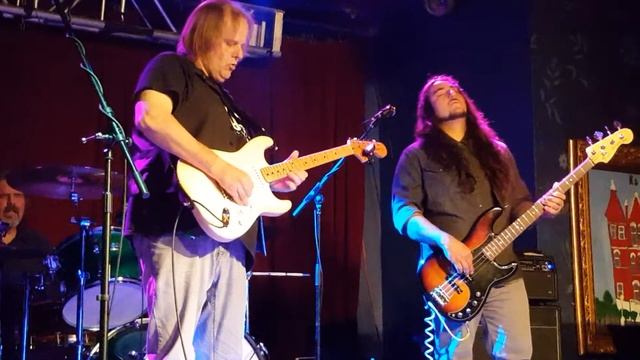 Walter Trout смотреть онлайн