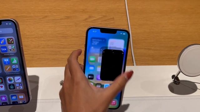 MBS APPLE STORE SHOPPING VLOG | iPhone 14 Pro Max Camera Test & Comparison, Apple Watch Series 8!!! смотреть онлайн