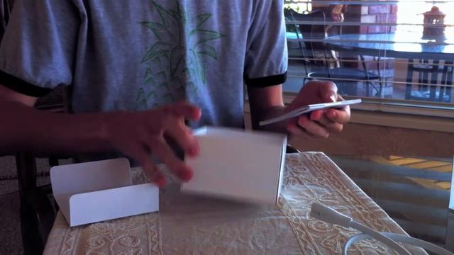 AirPort Express Unboxing смотреть онлайн
