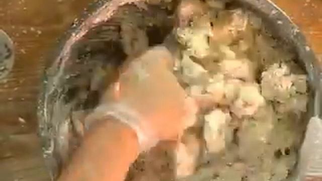 Virginia Farm Bureau - Chef Maxwell's Kitchen - Apple Scones смотреть онлайн