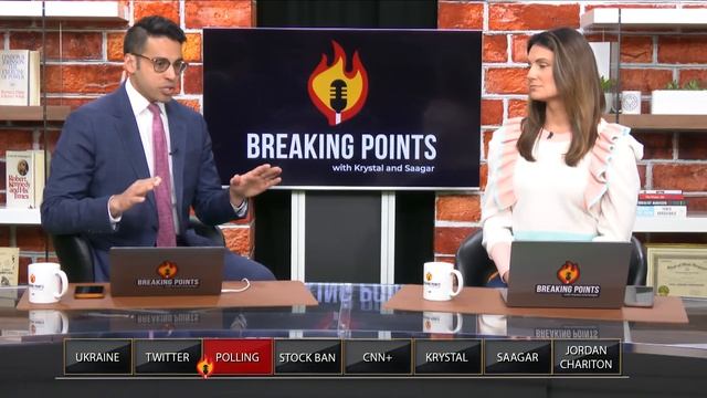 Biden Pollster Says 'WORST POLITICAL ENVIRONMENT' Of Life | Breaking Points with Krystal and Saagar смотреть онлайн