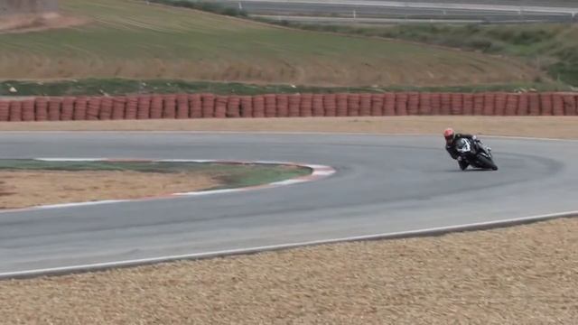 Relentless Suzuki by TAS 2010 Pre-Season смотреть онлайн