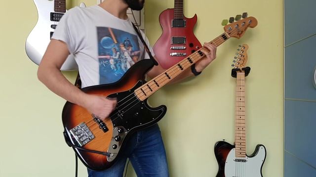 Talk - beabadoobee bass cover смотреть онлайн