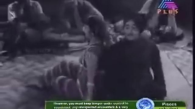 Panchavarnna Thathapole Karutha Kai смотреть онлайн