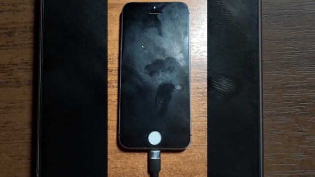 Когда на АВИТО купил Iphone со слетевшей прошивкой😀 #айфон #авито #iphone #avito #iphone5s #айфон5с смотреть онлайн