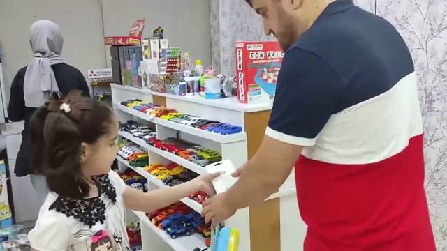 ELİF SİNEM İLE ALIŞVERİŞ EĞLENCE HEPSİ !! #komik #youtube #keşfet смотреть онлайн