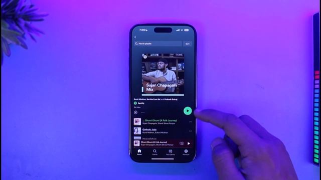 How To Fix Spotify Playing Random Songs on iPhone (2023) смотреть онлайн