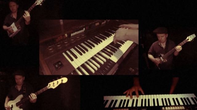 From Russia with Love_ A Studio One-esque Cover.... смотреть онлайн