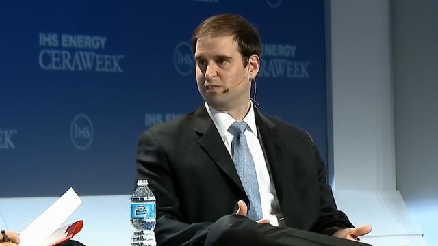 Dinner & Technology Keynote смотреть онлайн