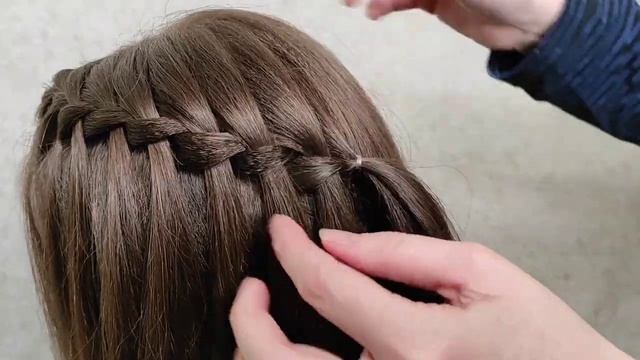 Прическа водопад пошагово _ коса водопад _ плетение косички водопад смотреть онлайн