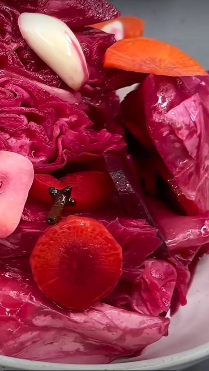 Хрустящая КАПУСТА «Двухдневка», ВКУСНЕЕ которой просто НЕТ!Можно на зиму,но у нас съедается сразу! смотреть онлайн