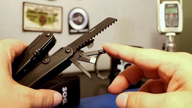 SOG Powerlock multi tool EOD смотреть онлайн