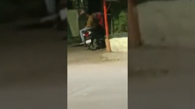 Vijay Dk Fans Attack Mc Sayko & mc icon Real Fighting 🤬 смотреть онлайн