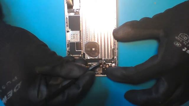 Apple Iphone 6 Plus (A1524) Volume & Mute Button Replacement смотреть онлайн