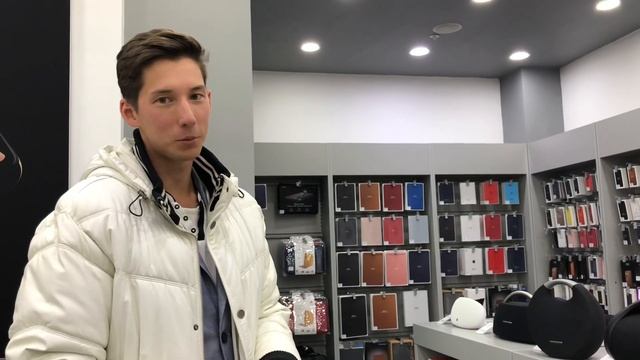 Watch series 4 & iPhone Xs Max смотреть онлайн