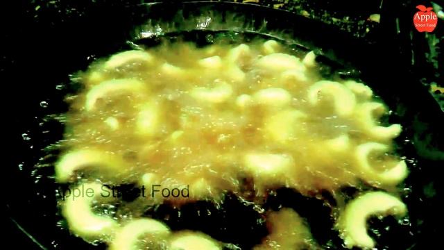 Do you know
|| Indian traditional sweet || Apple Street Food смотреть онлайн