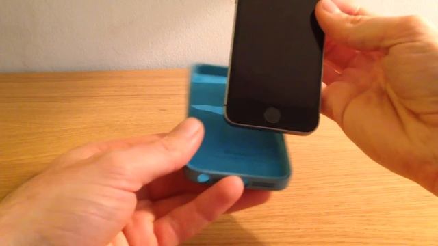 Does the iPhone 5/5S leather case fit the iPhone SE? смотреть онлайн