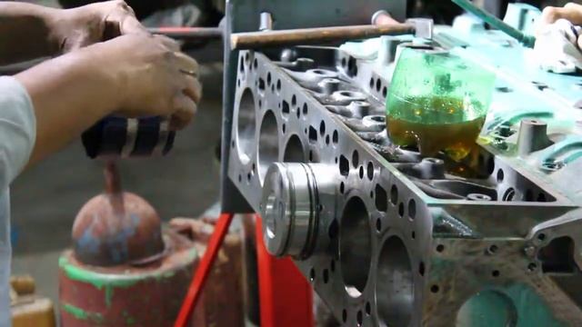 cummins 6BTAA 5.9 G2 Rebuilt Part One смотреть онлайн