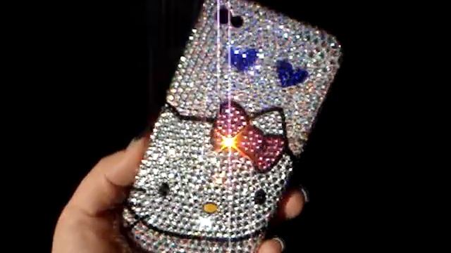 Hello Kitty iPhone 4 Case Swarovski by LUXY ICE смотреть онлайн