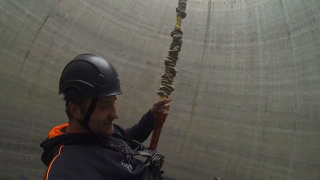 Роупджампинг (Градирня) смотреть онлайн