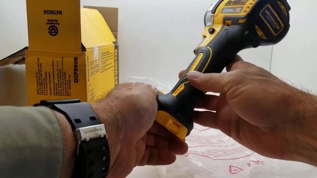 DeWalt DCF890B смотреть онлайн