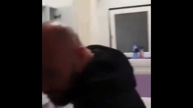 ‘THE SAVAGE’ ALEN BABIC RUNNING SCARED..... OF A SPIDER 😂 🕷 смотреть онлайн