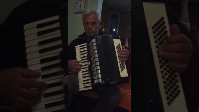 Xhevahi uka-Valle Durrsake смотреть онлайн