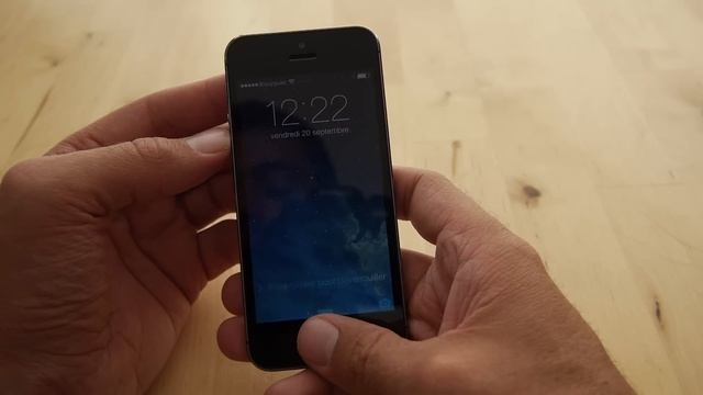 Apple iPhone 5S : Touch ID, configuration et utilisation du lecteur d'empreintes digitales смотреть онлайн