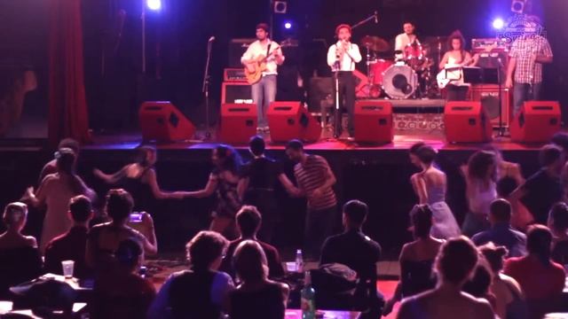 BLUES MY NAUGHTY SWEETIE GIVES TO ME - Nacho DiMartino Swing! feat. J. Klappenbach - Swing MDQ 2014 смотреть онлайн