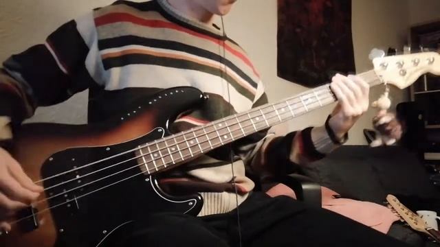 Uncle Outrage - Discover the Worm (Bass Cover) смотреть онлайн