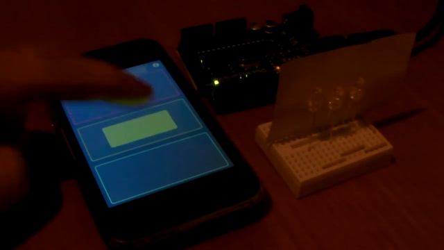 Arduino LEDs controlled by iPhone over WiFi смотреть онлайн