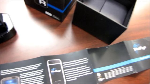 ThinkFlood RedEye WiFi to IR Universal Remote Adapter for iPhone iPod Unboxing Linus Tech Tips смотреть онлайн