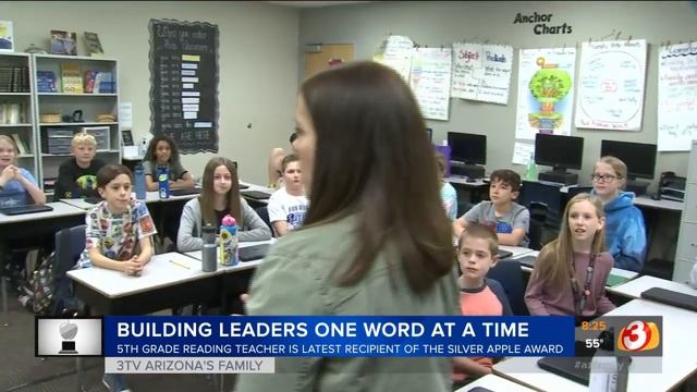 Gilbert reading teacher gets awarded Silver Apple смотреть онлайн