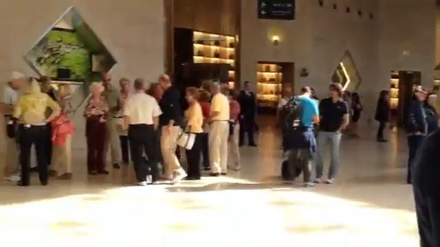 Lancio iPhone 5 - Apple Store Louvre смотреть онлайн