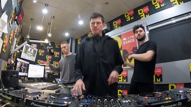 Bassland Show (21.12.2022) - Phlegmatic Dogs (Spoiler) смотреть онлайн